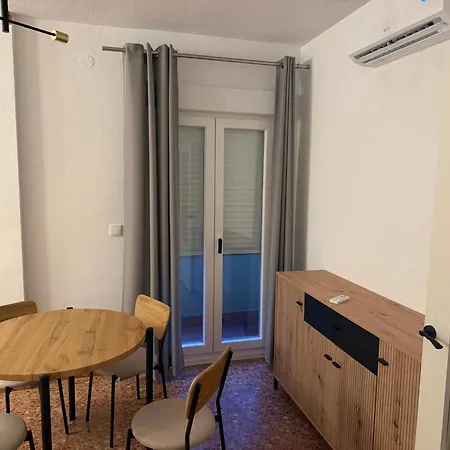 Alvaco Pizarro Centro Apartment